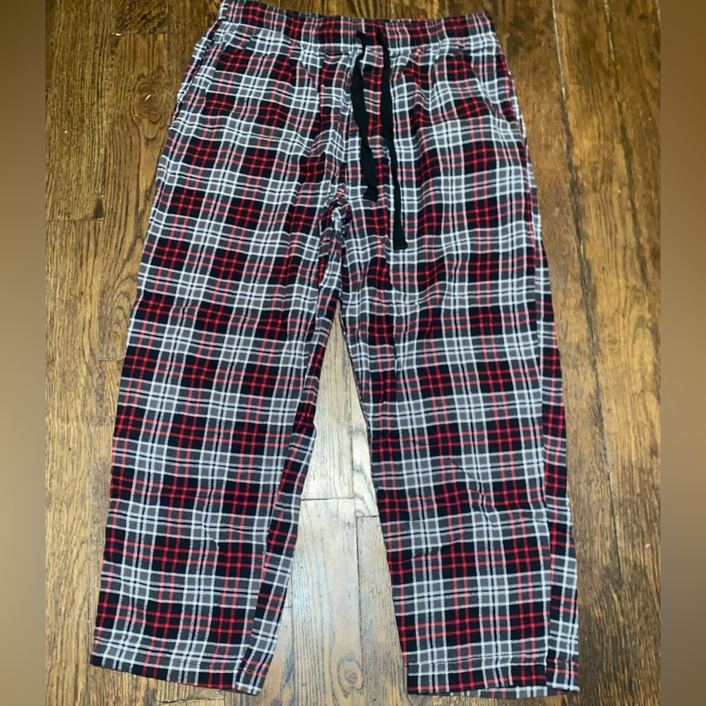 ❌SOLD ON MERCARI❌ men’s IZOD pajama pants size L